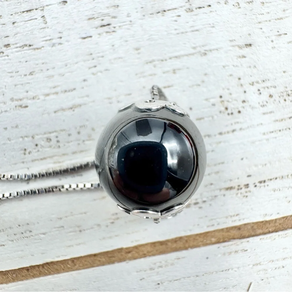 925 Sterling Silver Box Chain & Black Pearl Pendant Necklace 18”